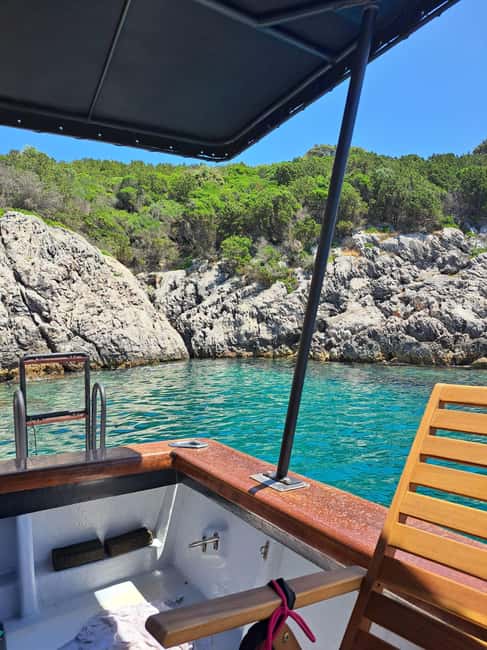 Zadar: Private Tour to Ugljan, Osljak and Galevac - half day - Your Boat Setup: Private Skipper, Fridge, Life Jackets, and Paddle Boards