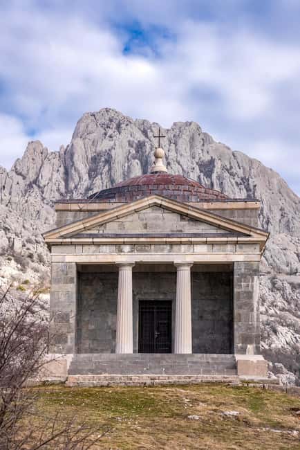 Zadar: Private Velebit Mountains & Zrmanja Canyon Photo Tour - Modrići and Luka Modrić’s birthplace: a meaningful stop without the museum vibe