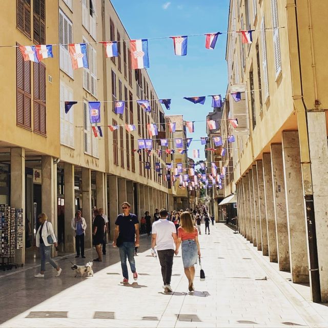 Zadar: Private Walking Tour Through 3,000 Years of History - Roman Forum stops: where Zadar’s city life got organized