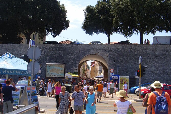 Zadar Private Walking Tour With A Professional Guide - Sea Organ and Sun Salutation: waterfront stops with meaning