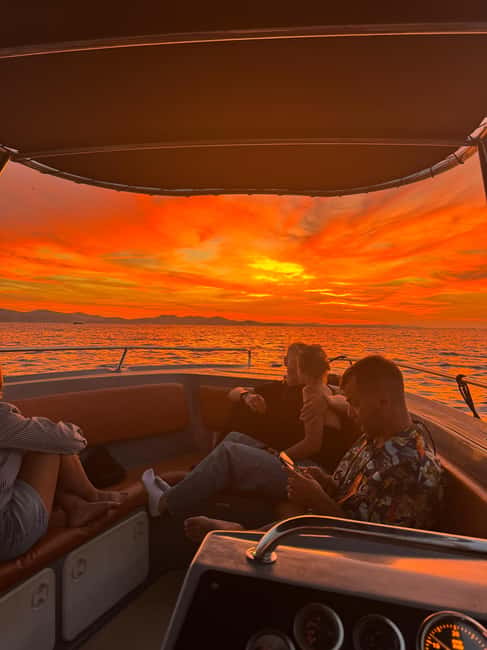 Zadar: Romantic Luxury Sunset Boat Tour with Aperol Spritz - Foša Harbor start: 2,000-year stone walls and easy landmark viewing