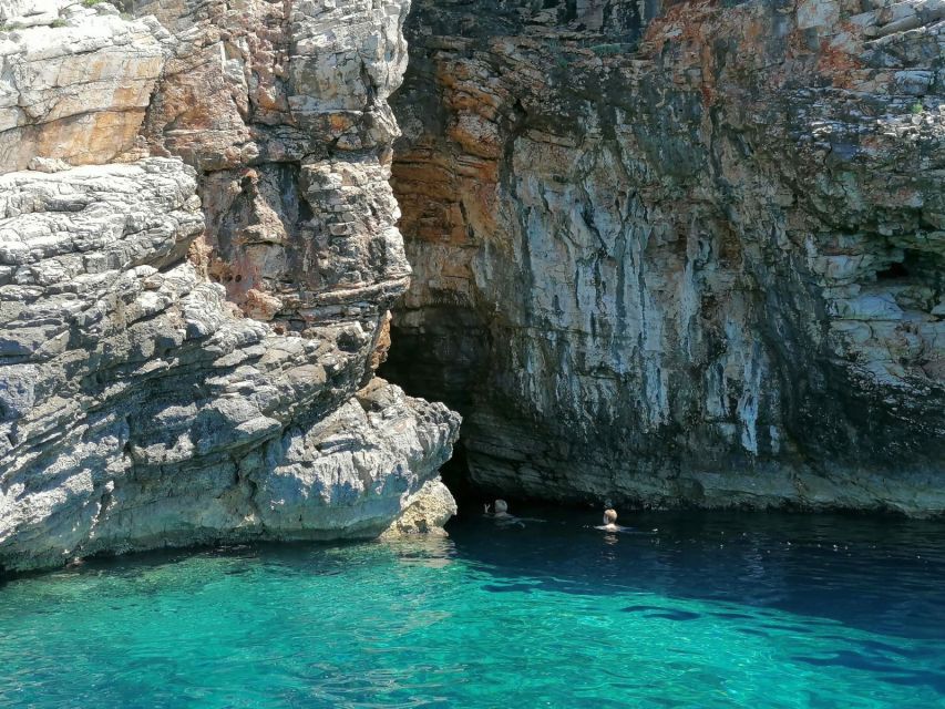 Zadar: Sakarun Bay, Golubinka Cave & Veli Žal Speedboat Tour - From Zadar Marina to Dugi Otok’s outer coast in one day