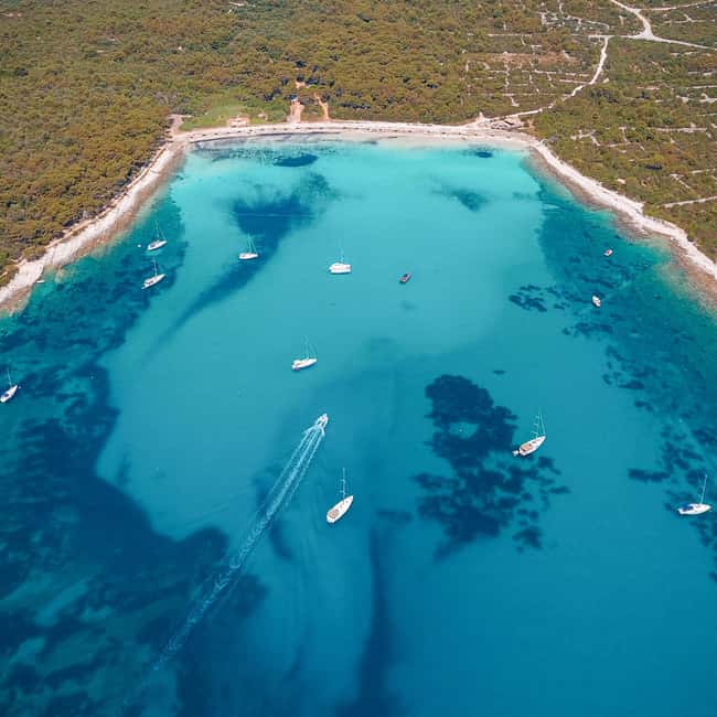 Zadar: Sakarun Beach & Dugi Island Speedboat Tour w/Diving - Sunken ship st. Michaele snorkel: the water moment you’ll talk about later