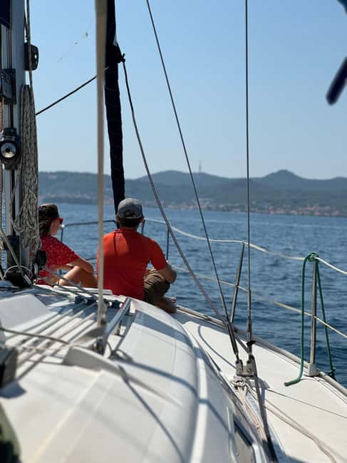 Zadar: Sea, Sun, and Wind Half-Day Sailing Adventure - Small-group sailing versus speedboats