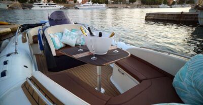 Zadar: Sunset and Night Cruise with Unlimited Sparkling Wine - The Sunset Photo Stop: Where the Adriatic Turns Into a Stage