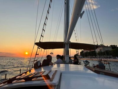 Zadar: Sunset Cruise with unlimited champagne - Starting at Obala kneza Branimira 27: your first look at the route
