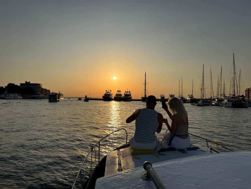 Zadar: Sunset Cruise with unlimited champagne - Passing the Sea Organ at sunset: where the light does the talking