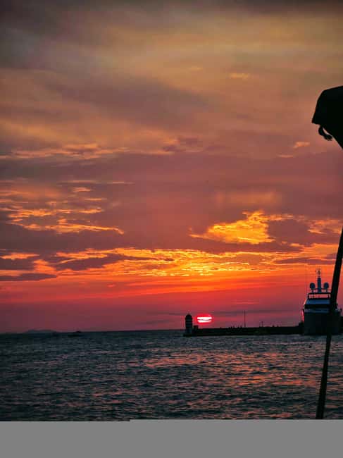 Zadar: Sunset Cruise with unlimited champagne - Time on the water: 70–90 minutes of “just enough”