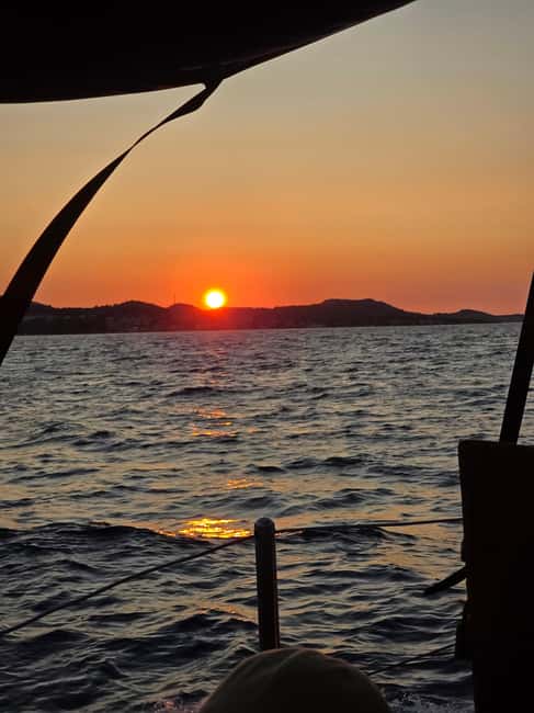 Zadar: Sunset Cruise with unlimited champagne - Price and value: what $34 really buys you in Zadar