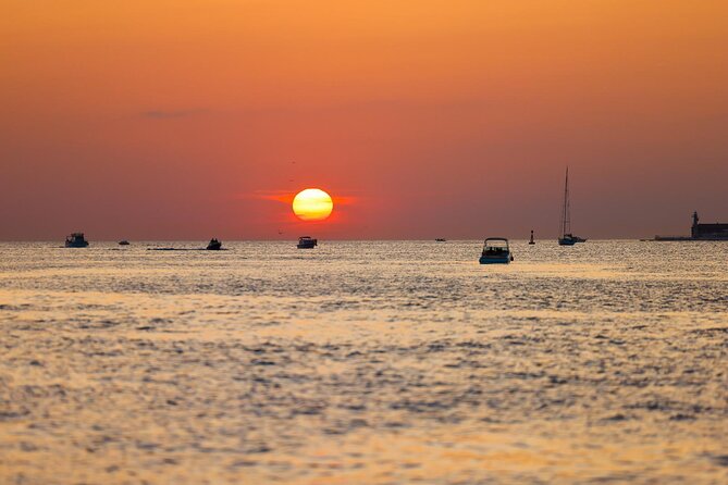 Zadar: Sunset Cruising With Champagne - Champagne on the Horizon: Included and Actually Part of the Fun