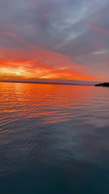 Zadar: Sunset Sip & Cruise with Bubbles - Sea Organ and the Greeting to the Sun from the water