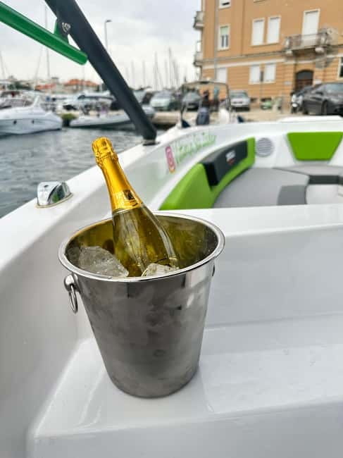 Zadar: Sunset Sip & Cruise with Bubbles - Drinks beyond champagne: a practical caution