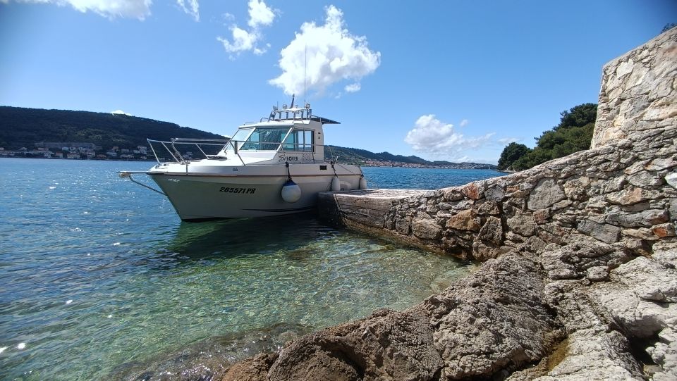 Zadar: Three Islands Private Boat Tour - Food and Drinks on Board: Why the Anchovies Are the Whole Point