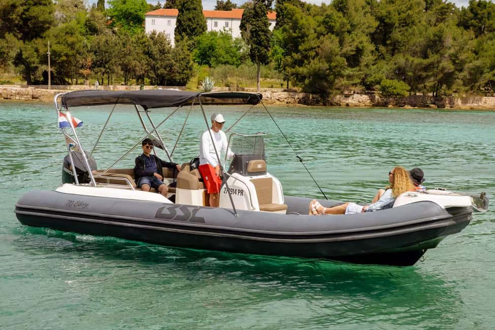 Zadar: Ugljan, Ošljak, and Preko Islands Speedboat Tour - Preko on Ugljan Island: walking, lunch time, and another swim