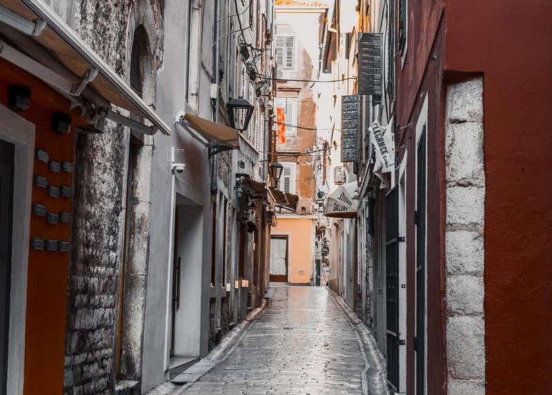 Zadar Walking Tour sponsored by Gligora Cheese and deli. - Five Wells: Venetian Water Engineering for Surviving Turkish Sieges