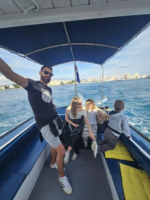 Zadar: Wooden Boat half day Adventure with drinks - Kali, the Fishing Village Stop: Stone Houses and Maritime Life