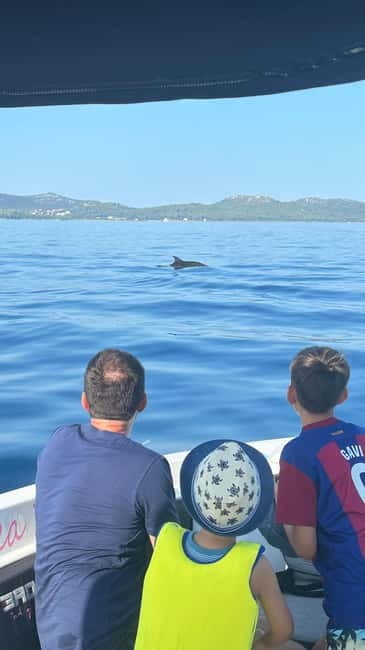 Zadar:3 Pearls of Zadar Speedboat Tour with Wine & Fruit - Four hours on the water: why a speedboat works better than a ferry