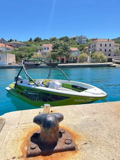 Zadar:3 Pearls of Zadar Speedboat Tour with Wine & Fruit - The small-group setup: what it changes for your day