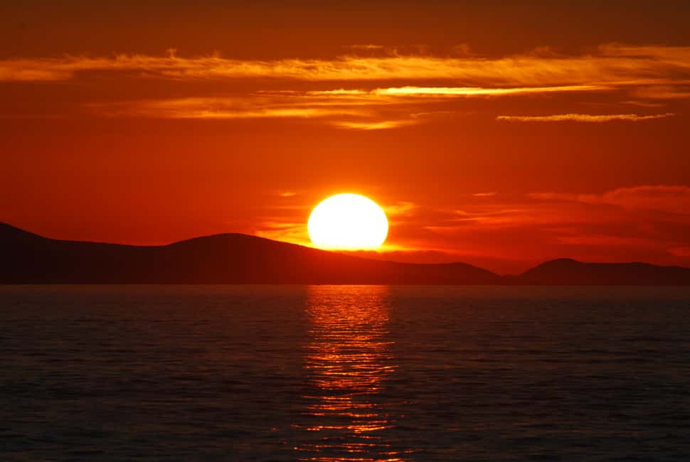 Zadar:Speedboat Tour with Snorkeling on 3 islands - Entering The Day: how 4 hours fits Zadar perfectly