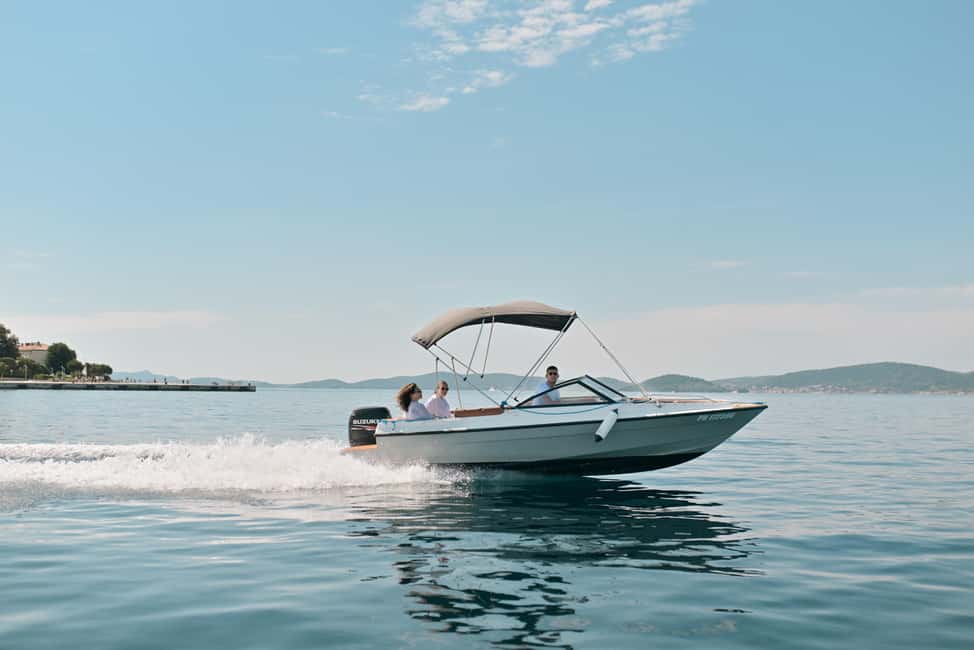 Zadar:Speedboat Tour with Snorkeling on 3 islands - Stop 1: Village Preko for beaches and a Croatian start