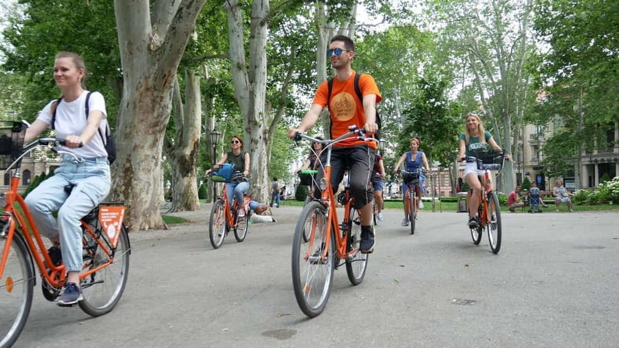 Zagreb: 3–Hour Classic Bike Tour - Jurišićeva ul. and Ban Josip Jelačić Square: Zagreb’s Main Welcome