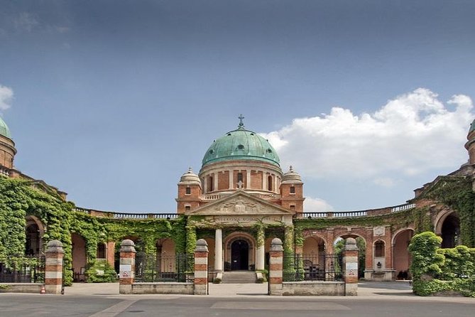 Zagreb BIG Tour - Our Signature Walking & Panoramic Tour - Why this BIG Tour is such a smart first stop in Zagreb