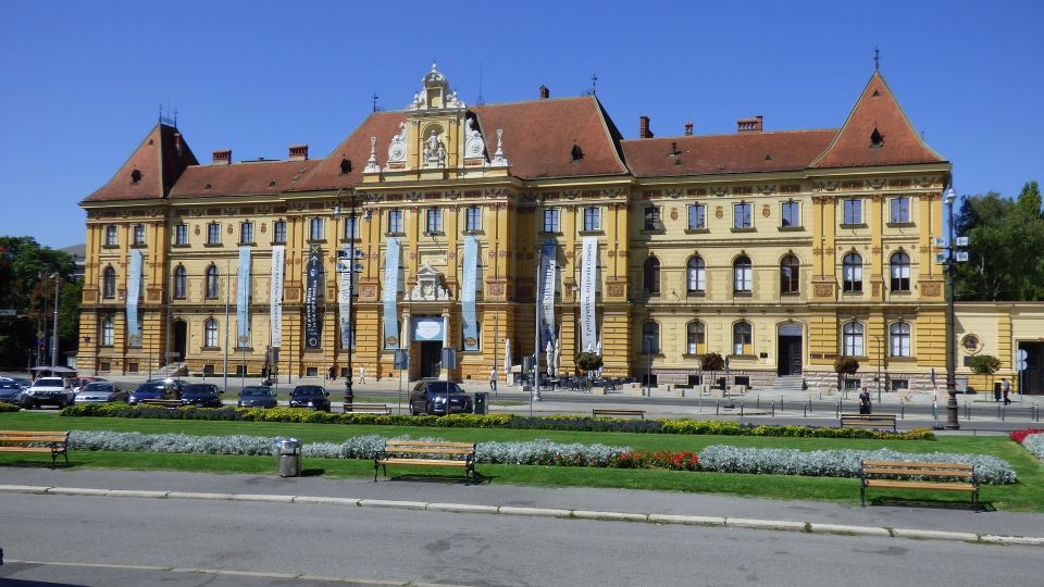 Zagreb BIG Tour - Private Tour - Upper Town walking: cathedrals, gates, bridges, and the funicular moment