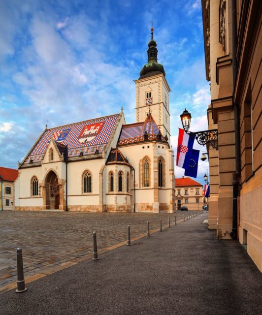Zagreb: City & History Walking Tour & WW2 Tunnels - Stone Gate and the Chapel of Our Lady: Old Fortifications With a Sacred Side