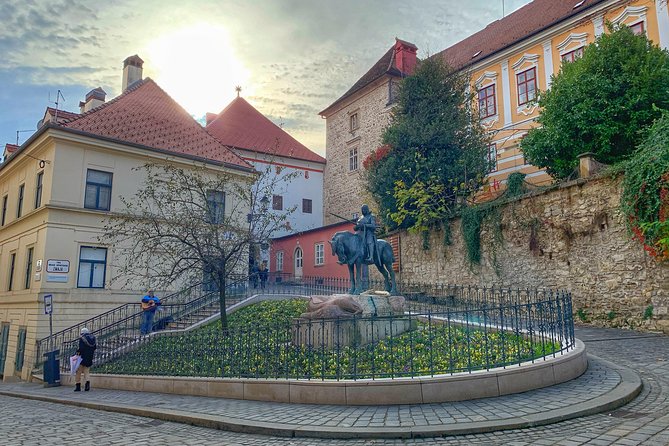 Zagreb in a day including cable car to Medvednica Nature park - Funicular + Lotrščak cannon: a shortcut that also teaches