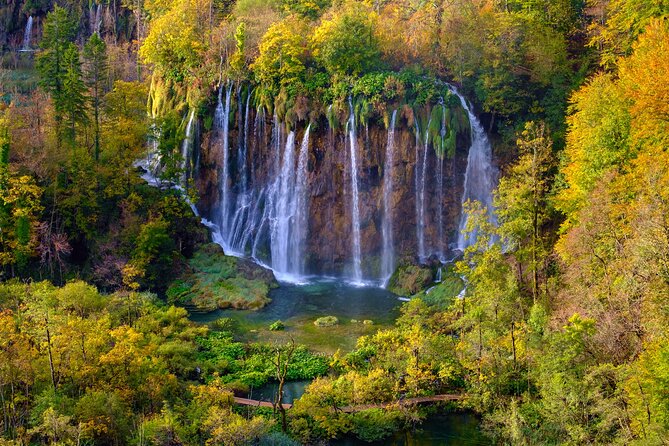 Zagreb to Split via Plitvice Lakes (3 hours stop is included) - Lunch Stops Are Flexible, But Not Included