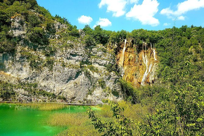Zagreb to Split via Plitvice Lakes private transfer or vice versa - En route stops: the kind of quick break that feels worthwhile