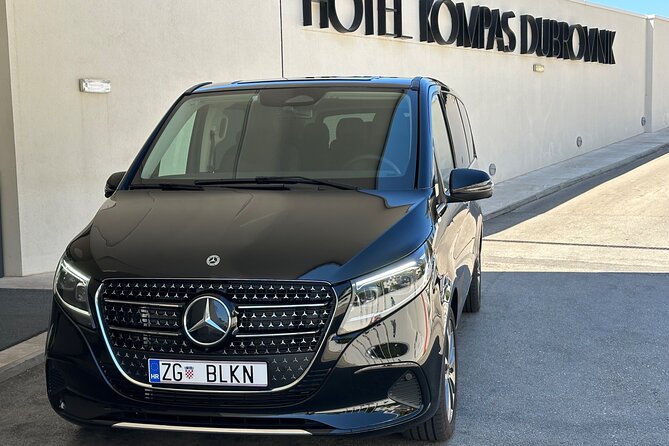 Zagreb to Split via Plitvice Lakes private transfer or vice versa - The ride itself: air-conditioned comfort and stay-connected perks