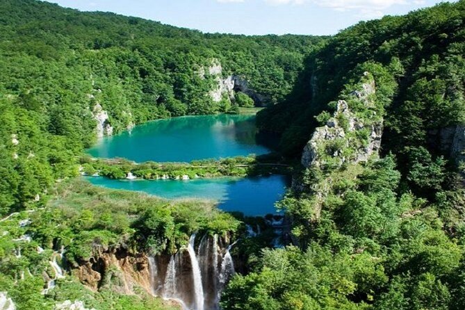 Zagreb to the PLITVICE MAGIC LAKES - 3+1 free or 6+1 free - Zrinjevac Start and Finish: Easy Meeting Point, Short Time Window